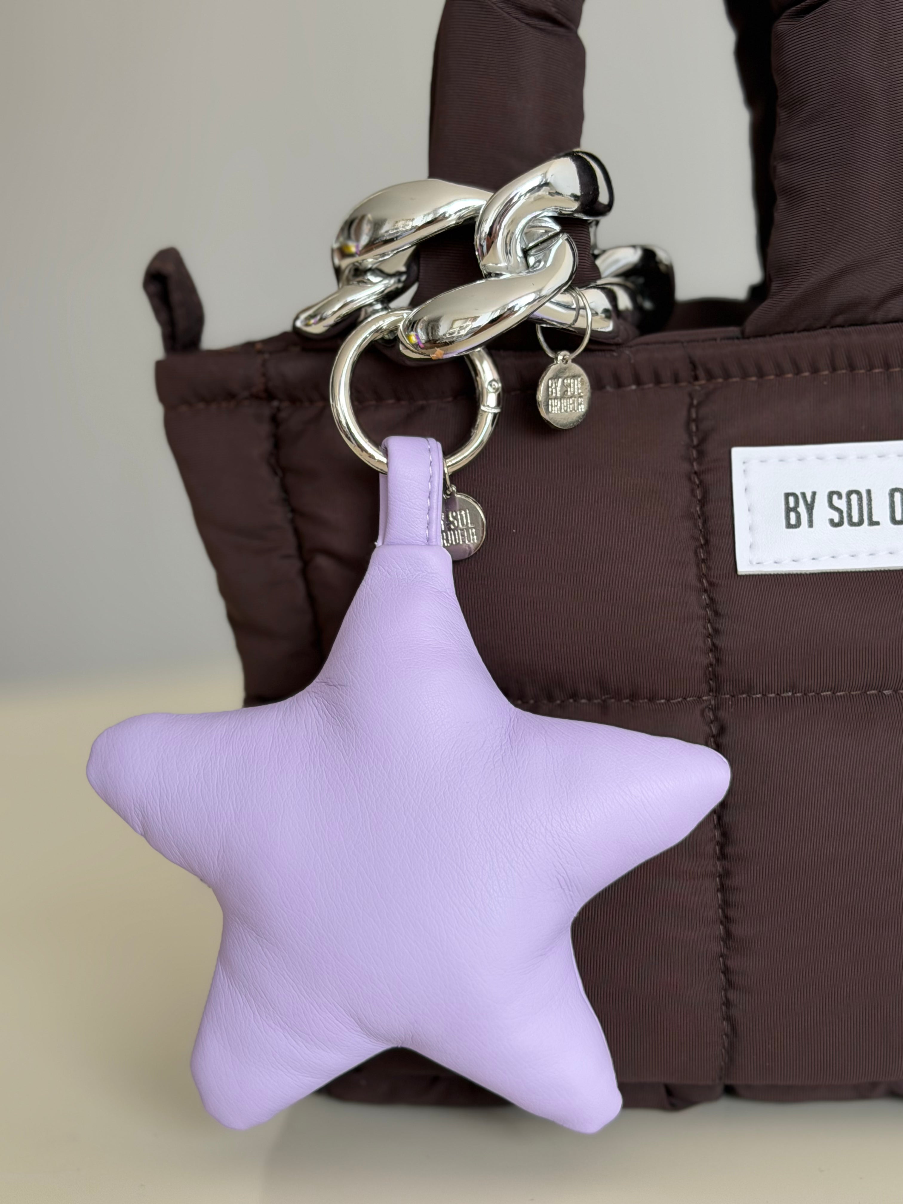 ESTRELLA LILA CUERINA