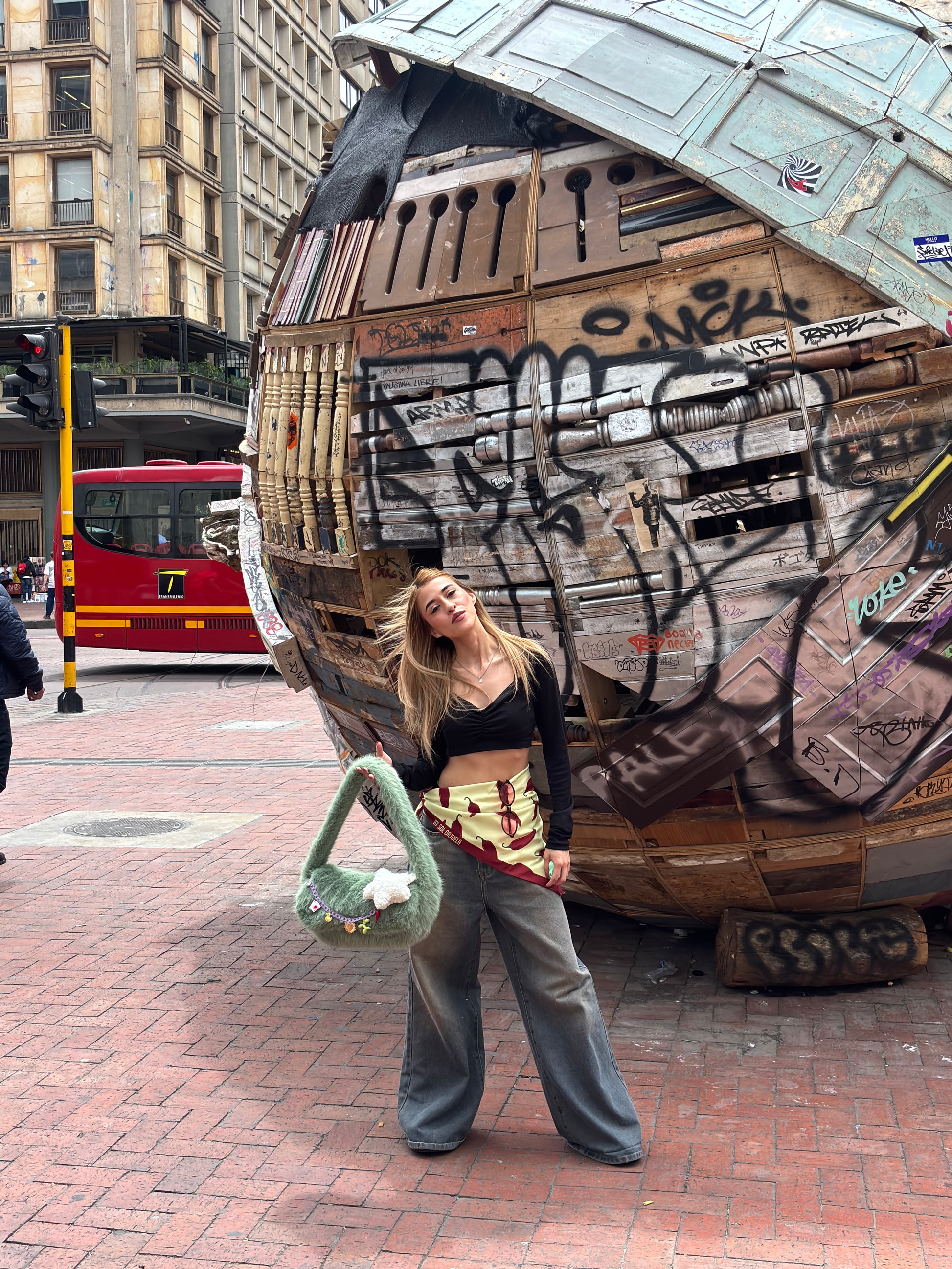 BAGUETTE PELUCHE VERDE